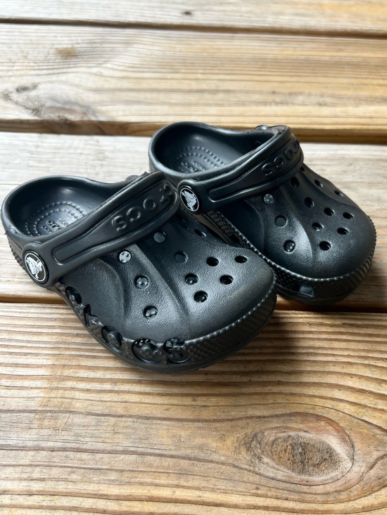 CROCS Other - CROCS Toddler Black Shoe Size 6c
